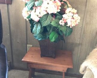 Vintage accent table (TABLE SOLD)