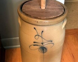 Antique 4 Gal. Stoneware Bee Sting Butter Churn