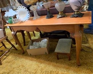 #79		Oak Sofa Table 16x52x26    	 $60.00 
