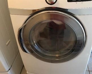 Samsung Front Loading Dryer w/Pedestal 