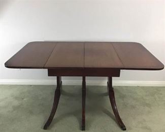 Vintage Antique Table with Folding Leaf https://ctbids.com/#!/description/share/278047