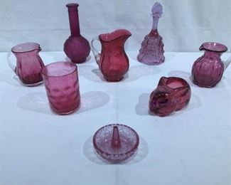 Fenton & Pink Glass 8 Pcs https://ctbids.com/#!/description/share/278059