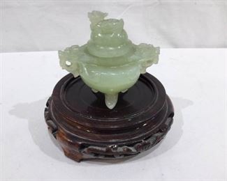 Jade Urn with Lid & Wood Stand https://ctbids.com/#!/description/share/278103