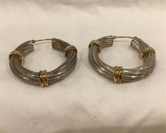 14K Yellow & White Gold Hoop Earrings https://ctbids.com/#!/description/share/278114