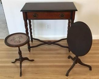3 Bombay Entry Type Tables https://ctbids.com/#!/description/share/278125