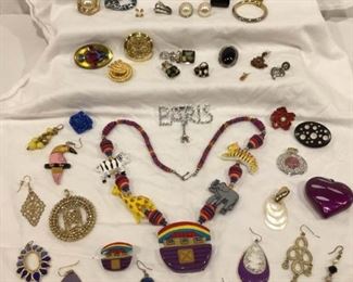 Misc Jewelry w/ Gold & Sterling https://ctbids.com/#!/description/share/278121