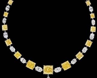 LOT878 Fancy Yellow Diamond NecklaceGIA