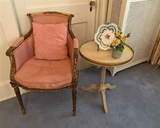 Directoire bergère armchair, carved giltwood, French, possibly late 18th century
