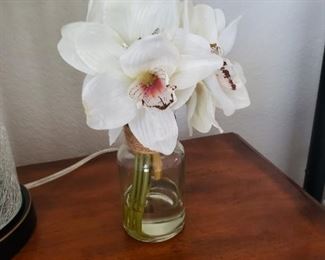 Orchids. We be fake.