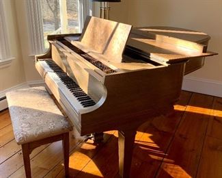 Baldwin Piano