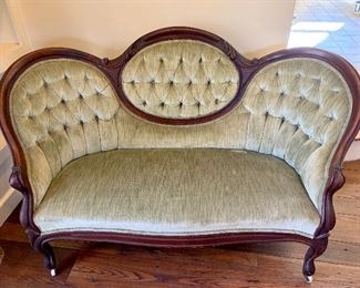 Victorian medallion back settee