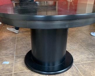 Country Black & Maple Table w/4 Chairs 29in H x 48in Diameter