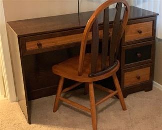 2-Tone Student/Compact Desk & Chair 29.5x47.5x16in HxWxD