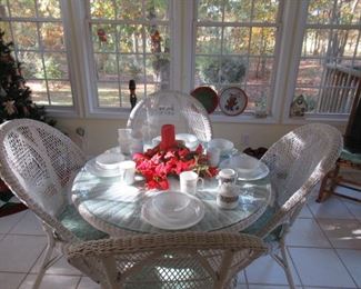 beautiful wicker dining set