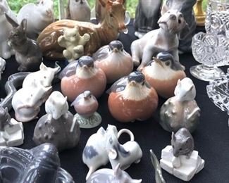 Decorative Pottery & Ceramics:

English Royal Doulton Collectibles..
San Francisco Ceramics..
Italian Polychrome painted hare tile by Frantantoni..
Bing and Grondahl Porcelain..
Boehm Porcelain Angels..

