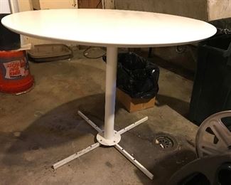 Sometimes the staff displays items for me well...