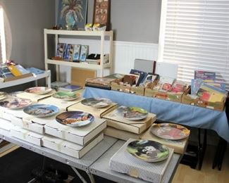 Huge Selection of Collector Plates