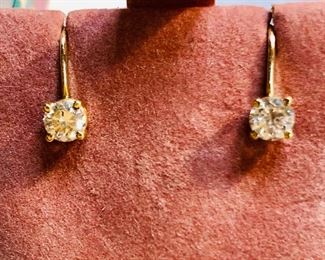 14K Gold screw back earrings 
