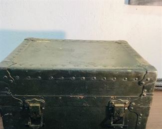 Unusual early 1960s Military Field Camping Trunk w/ utensils , plates 7 salt & pepper shakers 