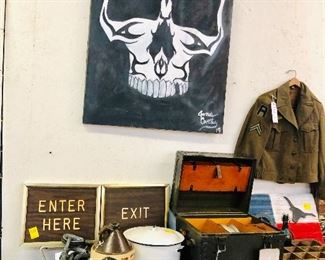Assorted Vintage Military Items 