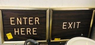 Enter & Exit Signs 