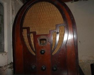 PHILCO OLD RADIO