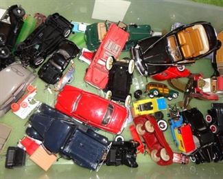 LOTS OF TOY CARS