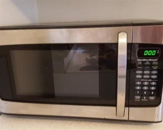 Hamilton Beach microwave