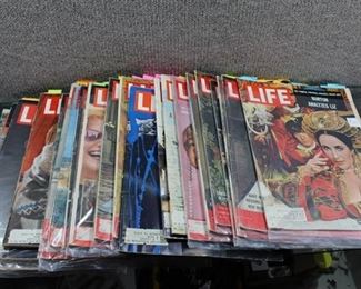 Lot of 1960s Vintage Life Magazines -Great Ads -May be incomplete