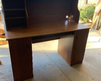 Computer desk
