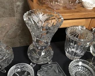 https://www.grasons.com/wp-content/uploads/2019/11/crystal-666604-O6RmSZKu.jpg