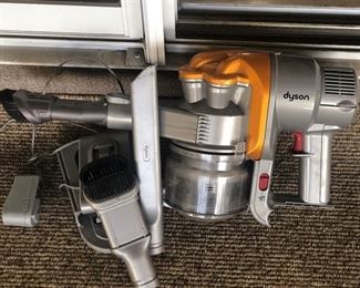 https://www.grasons.com/wp-content/uploads/2019/11/dyson-vaccum-cleaner-459333-sv3KmQxu.jpg