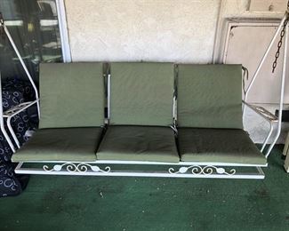 https://www.grasons.com/wp-content/uploads/2019/11/vintage-wrought-iron-patio-swing-760812-u9uqmYYd.jpeg