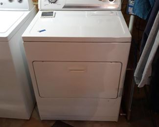 2016 washer and dryer not used much owner in ther 90'a