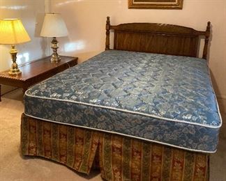 Queen Size Bed, Coffee Table, Lamps
