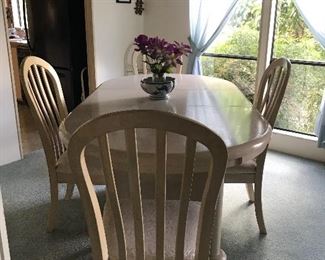 Dining Room table with 4 chairs & matching server 