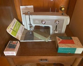 Vintage Singer sewing machine 