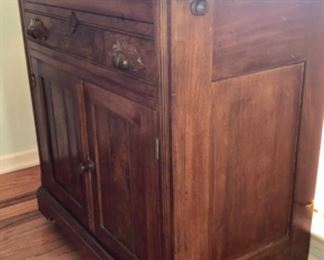 Mid 19th century walnut wash stand