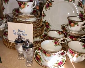 Royal Doulton service for eight old country rose china