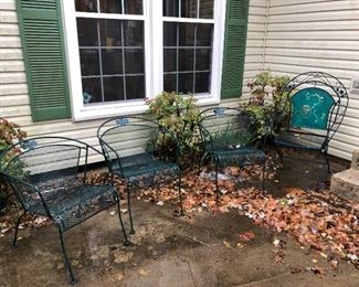 wrought iron patio chairs
