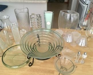 Assorted glass pieces