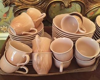 MIKASA SpringF1 200 Amaryllis Set of China.