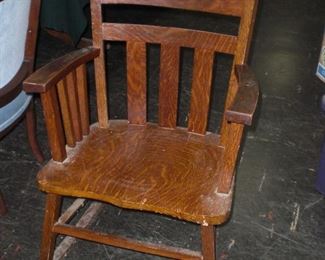 Mission style arm rocker