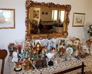 Large gold mirror, lots of home decor!
