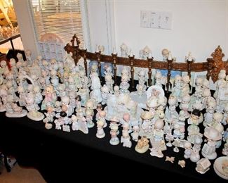HUGE Precious Moments Collection - 400-500 figurines