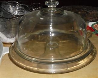 Heavy glass cake dome w/pedestal platter