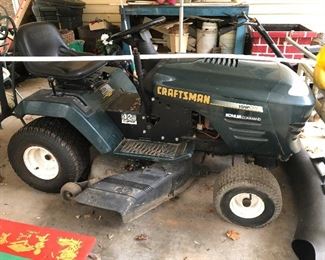 Craftsman Riding Lawn Mower