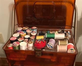 Vintage Sewing Mit