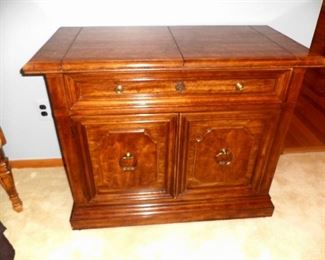 Bernhardt server for linens /silver