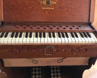 Funeral grave side organ, folds down into box
